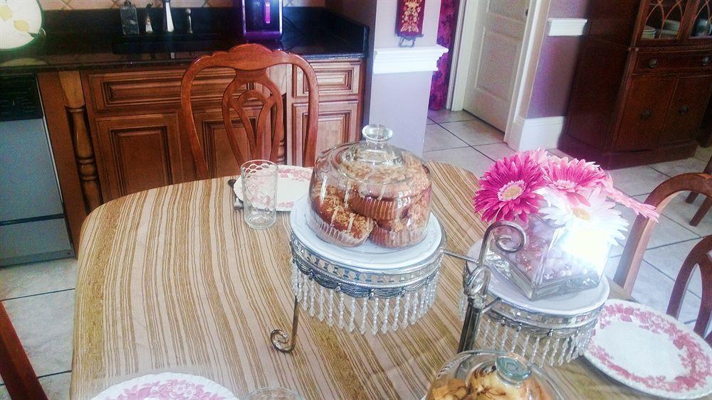 Naomi'S Inn Bed & Breakfast Спрингфилд Экстерьер фото