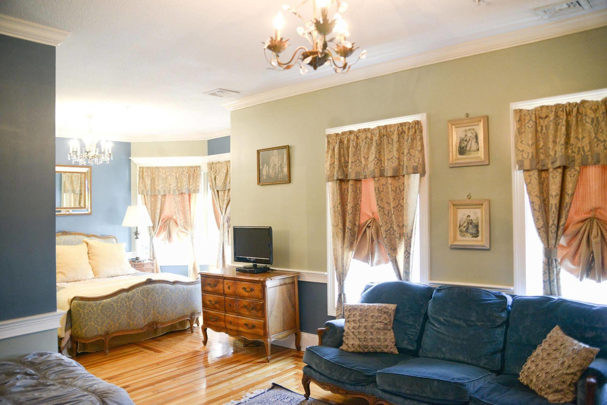 Naomi'S Inn Bed & Breakfast Спрингфилд Экстерьер фото
